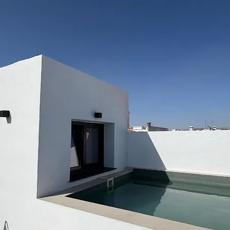 Avanel Private Pool Penthouse *