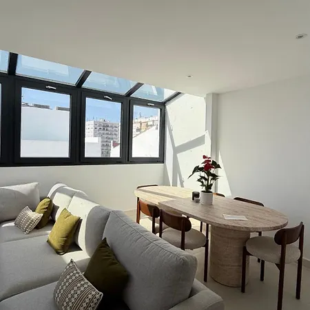 Avanel Private Pool Penthouse ロンダ