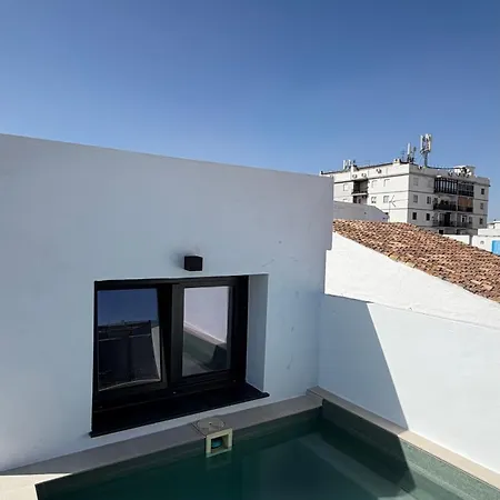 Avanel Private Pool Penthouse